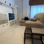 Centro Urbano, Comodo Y Funcional דירה