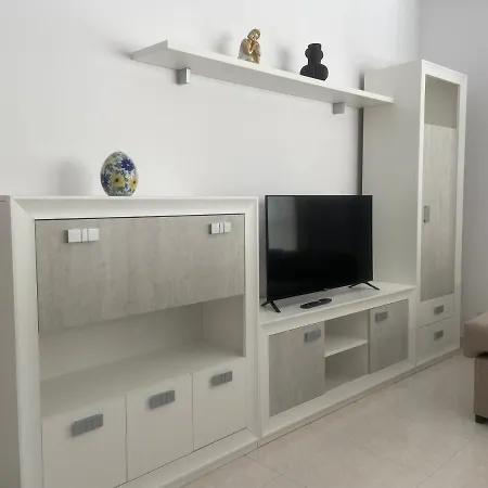 Centro Urbano, Comodo Y Funcional * Lalín