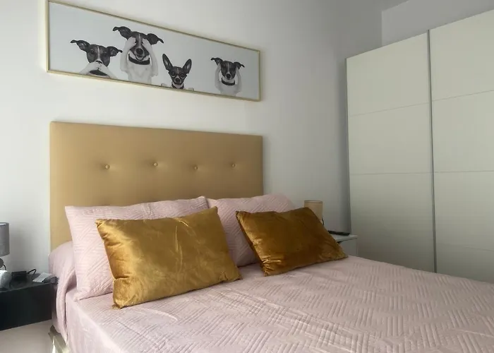 Centro Urbano, Comodo Y Funcional * Лалин