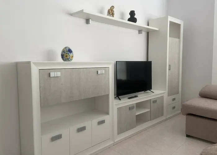 Centro Urbano, Comodo Y Funcional * Лалин